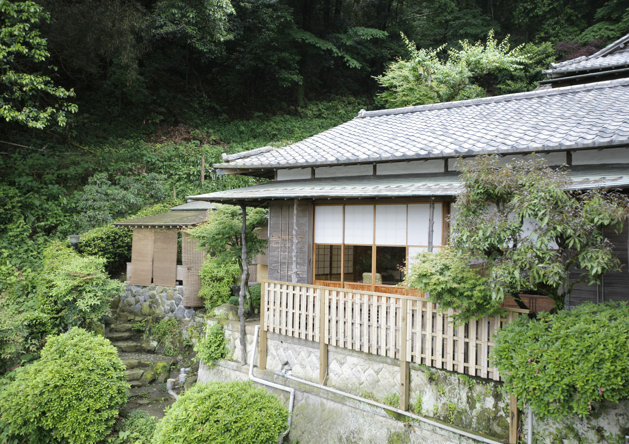 Kona Besso Hotel Izunokuni Exterior foto